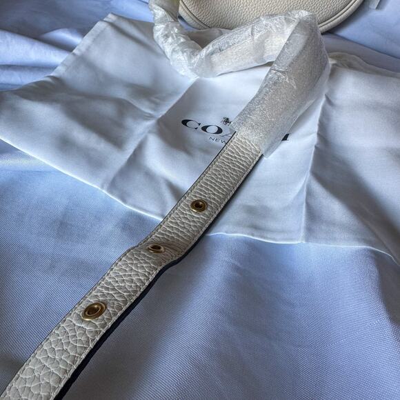 🤍 COACH Mira Shoulder Bag in Colorblock - Chalk Multi Signature Canvas NWT - Picture 8 of 10